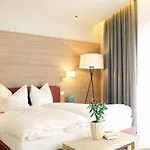 Hotel Falkensteiner Premium Edel:weiss 4*