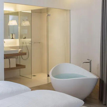 호텔 Falkensteiner Premium Edel:weiss 렌베그