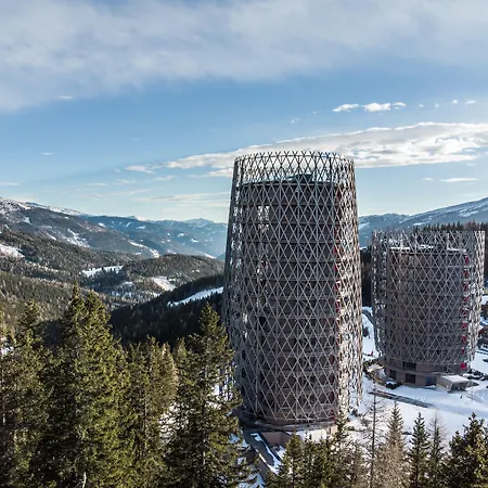 Falkensteiner Premium Edel:weiss فندق