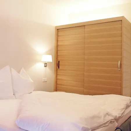 Falkensteiner Premium Edel:weiss 4*