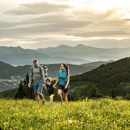 호텔 Falkensteiner Premium Edel:weiss