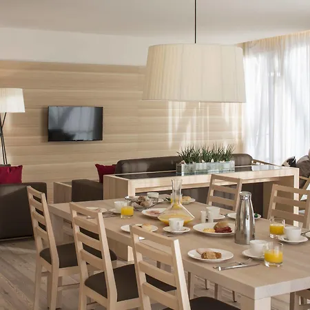 Hotel Falkensteiner Residences Edelweiss 4*