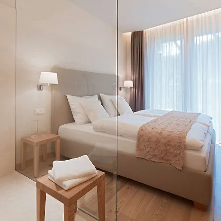 Falkensteiner Premium Edel:weiss