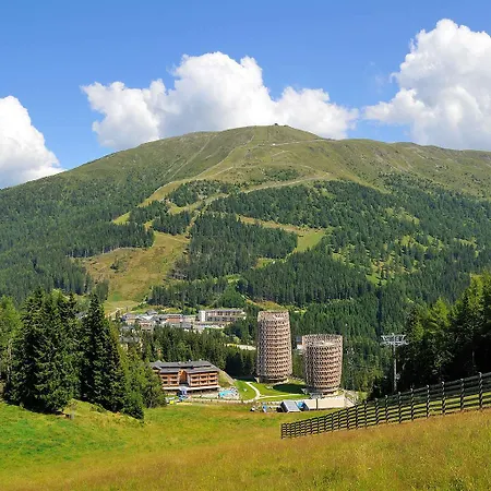 Hotel Falkensteiner Residences Edelweiss 4*